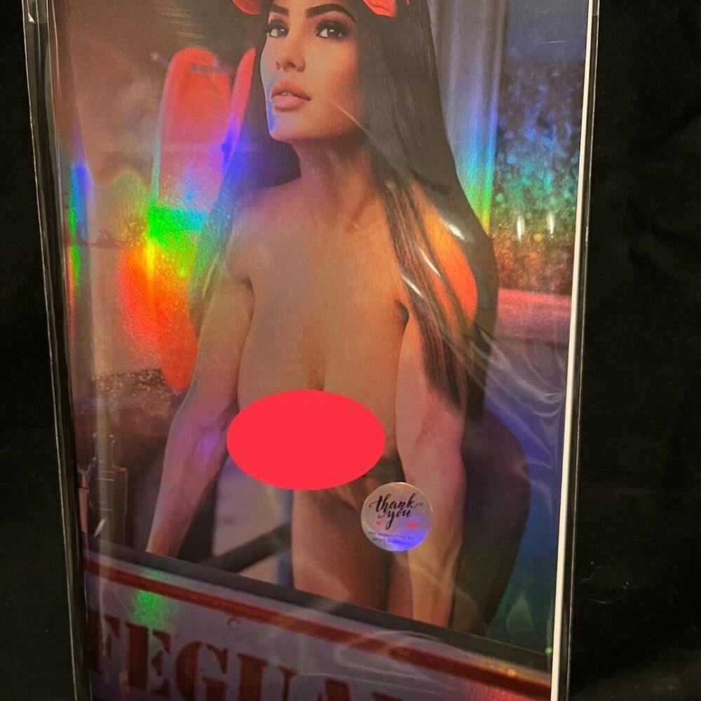 M House Melinda's Comics Life Guard Girl Risque Foil